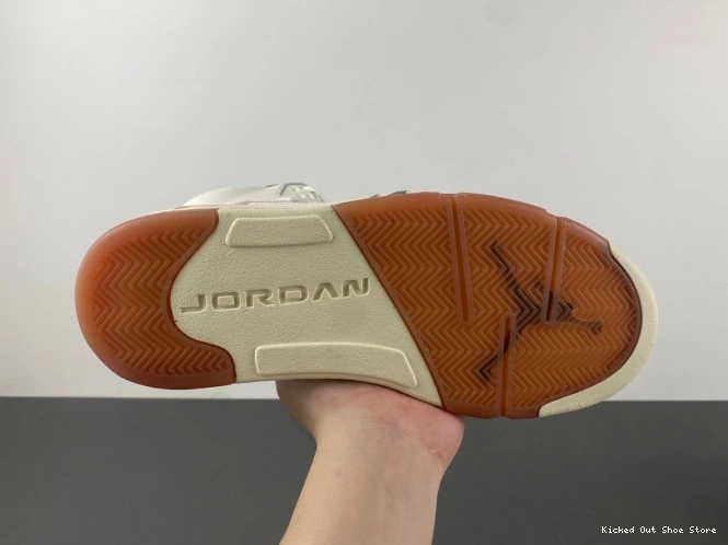 Kick Theory El HF8833-100 Jordan 5 Grito Air 0822